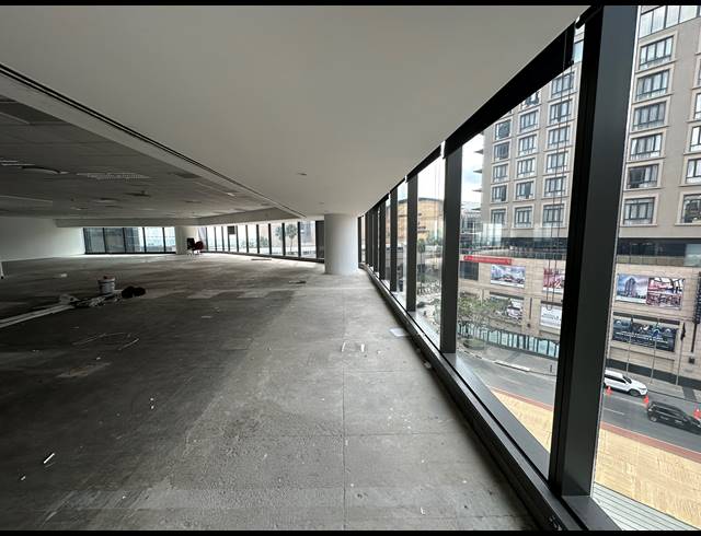 365M² OFFICE TO LET IN SANDTON CENTRAL